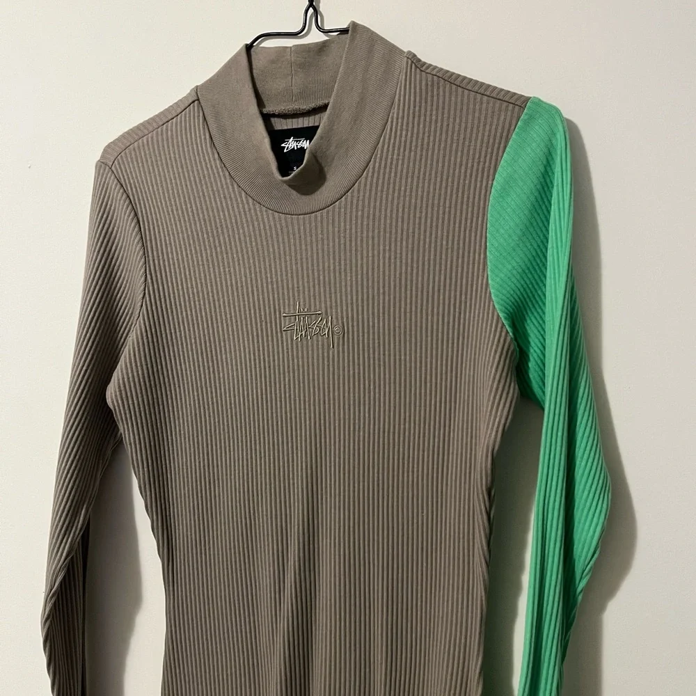 Stussy Taupe and Green Long Sleeve Dress - Picture 6 of 8
